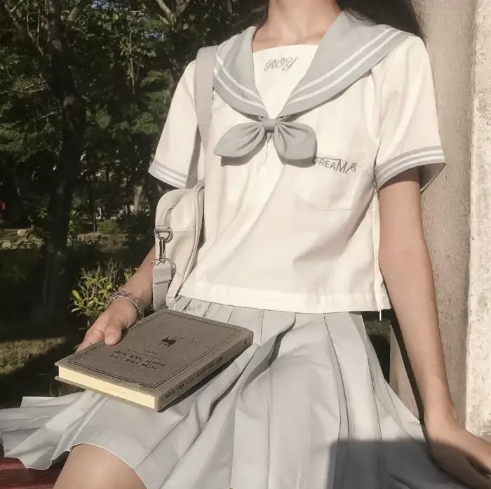甜蜜艾玛，亲爱柏贝
